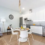 شقة Sunnyland Cruz Loft Parking