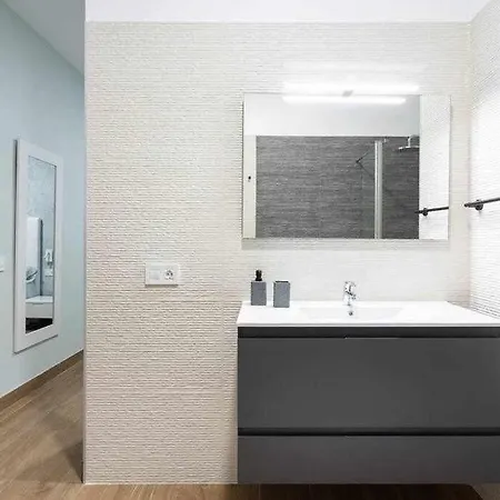 Апартаменты Sunnyland Cruz Loft Parking *