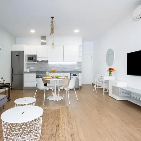 Sunnyland Cruz Loft Parking Апартаменты Санта-Крус-де-Тенерифе